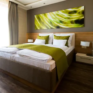 Bh Kristály Hotel