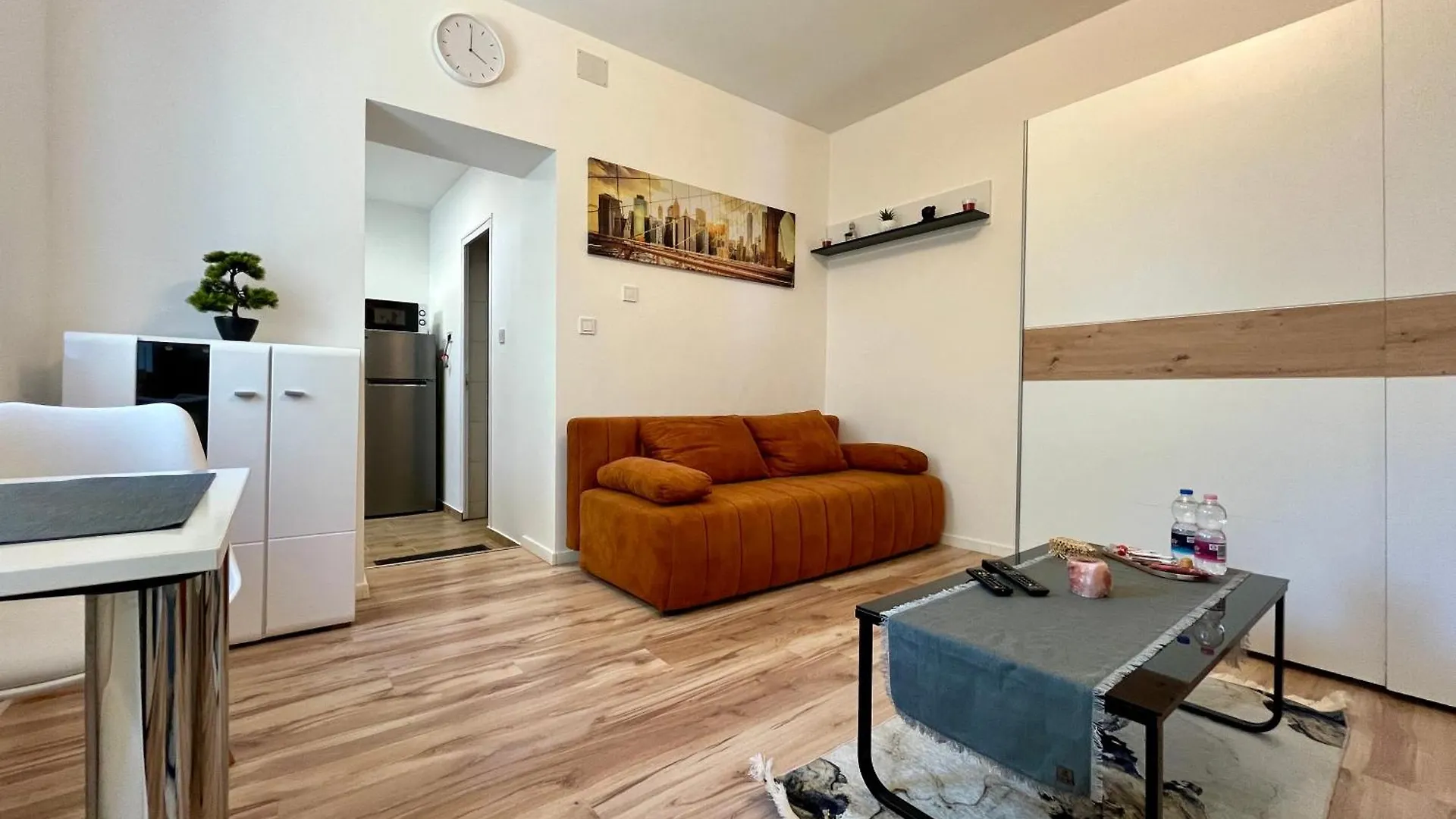 Great Forest Chill Apartment Three Debreţin